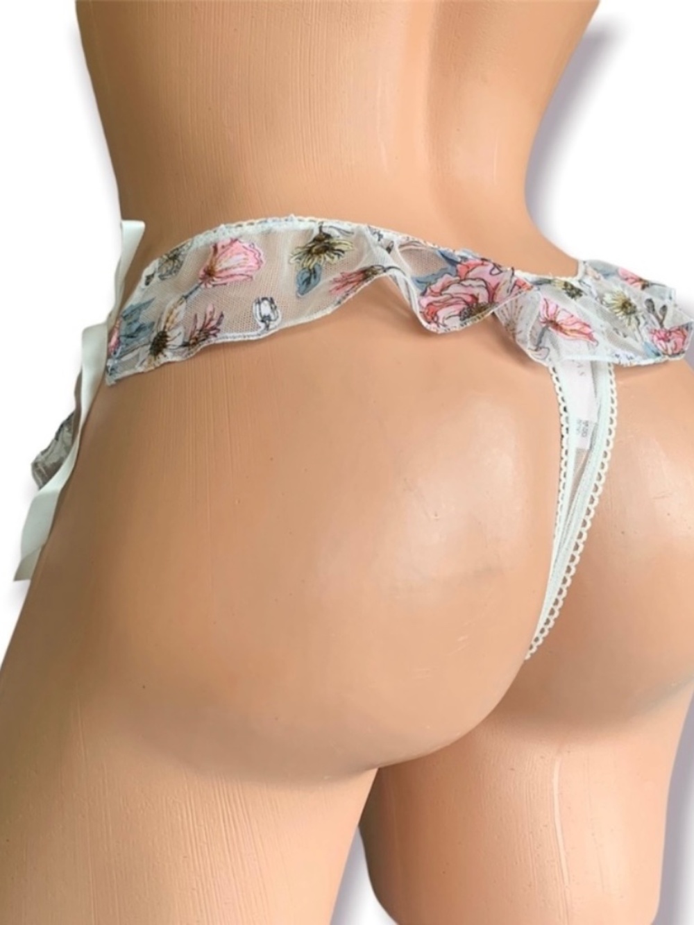 Victoria’s Secret Thong Panties XL New - Picture 3 of 5